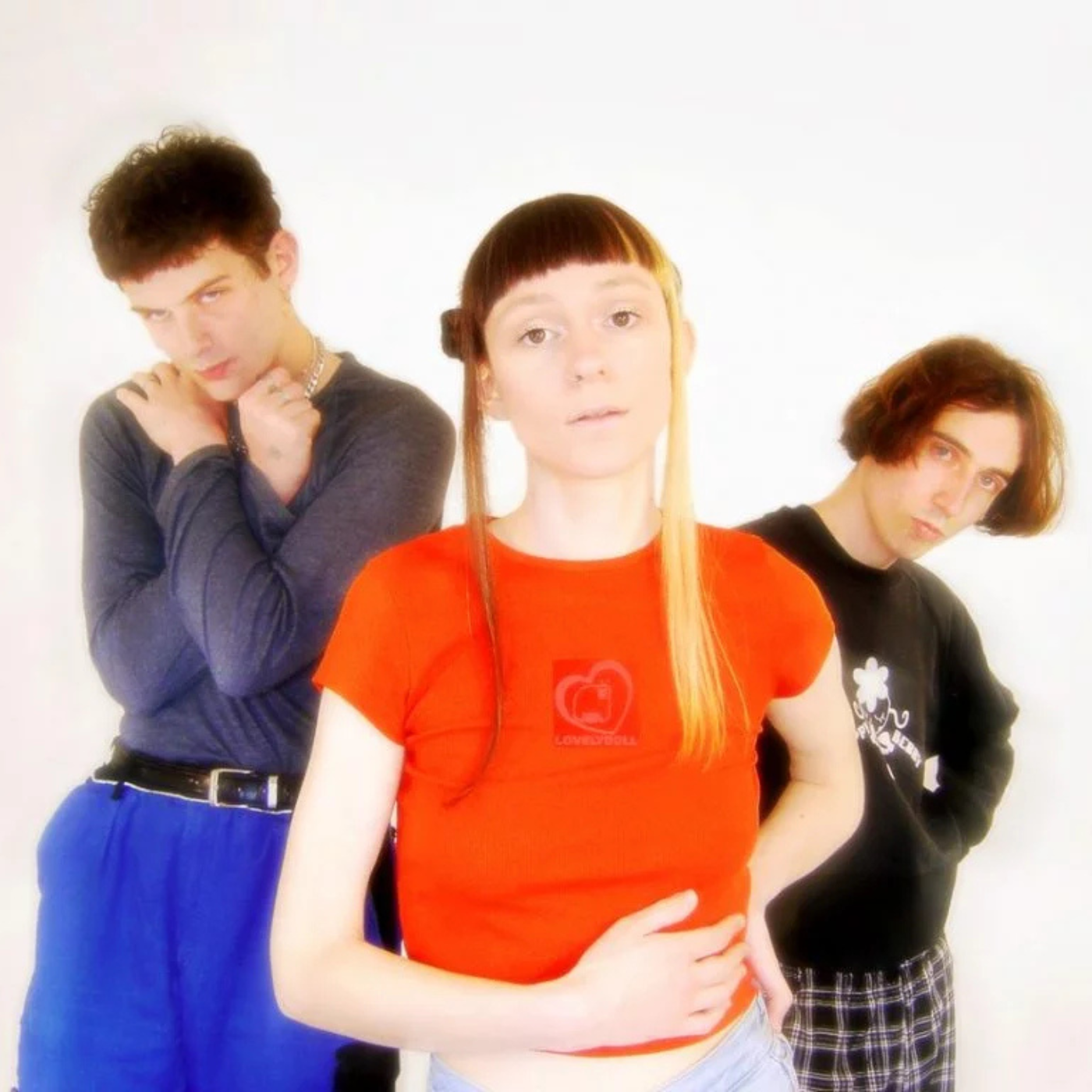 Tapeworms presentan "Playground" entre el hyper-pop y la nostalgia
