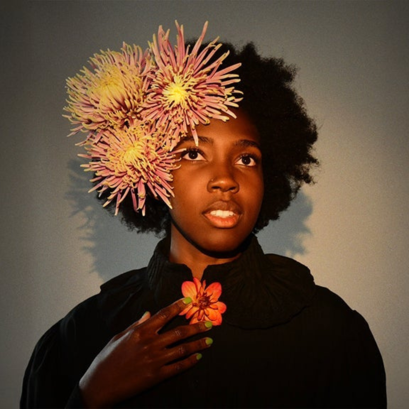 Conoce a Uwade con “Call It A Draw" y “(I Wonder) What We’re Made Of”